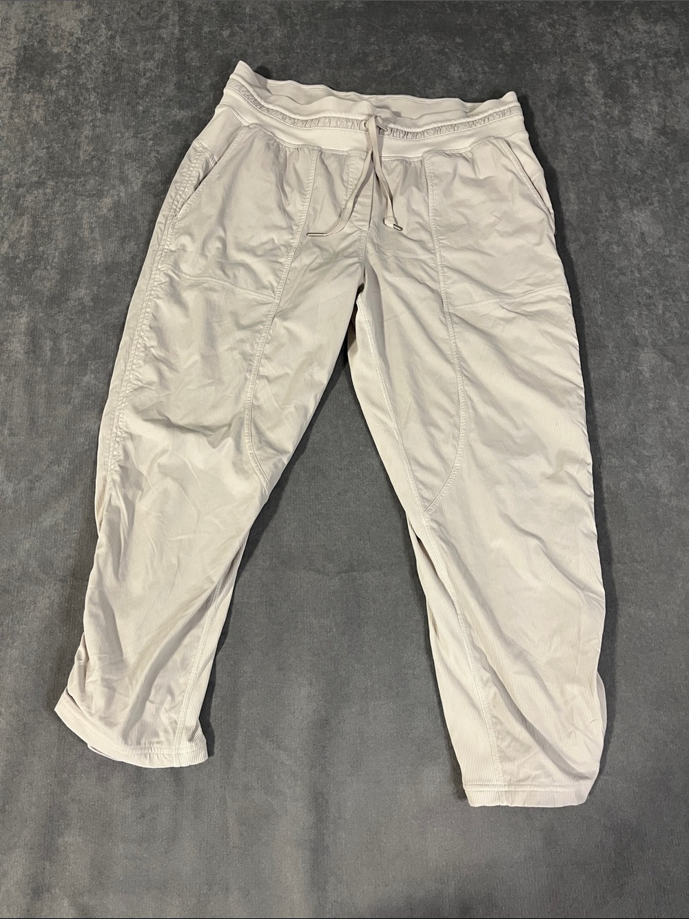 Lululemon Dance Studio Mid-Rise Lined Cropped Pants White Opal size 12